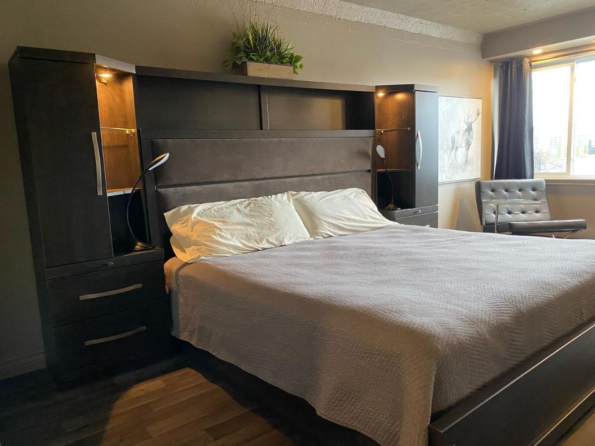 Travelodge By Wyndham Drummondville Zewnętrze zdjęcie