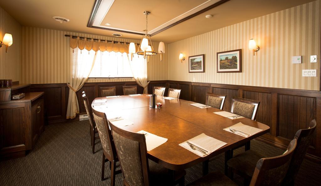 Travelodge By Wyndham Drummondville Zewnętrze zdjęcie
